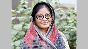 মা-সন্তানের সম্পর্কের ব্যাখ্যা নেই, মা দিবস প্রতিদিনই: ডলি জহুর