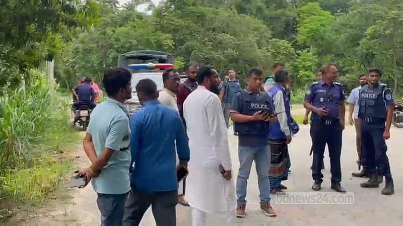 আধিপত্য নিয়ে সালথায় দুপক্ষে সংঘর্ষ, আহত ১০