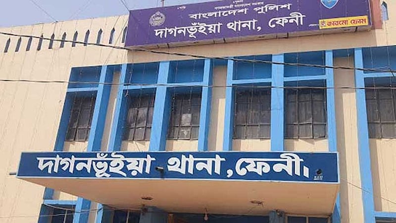 ‘মাদকের টাকা না পেয়ে’ মাকে ছুরিকাঘাতে হত্যা, আটক ছেলে