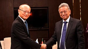 চার প্রকল্পে ১৪০ কোটি ডলার ঋণ পেতে এডিবির সঙ্গে চুক্তি