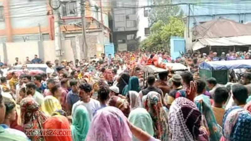 গাজীপুরে কারখানায় আগুন আতঙ্ক: হুড়োহুড়িতে আহত ৫০