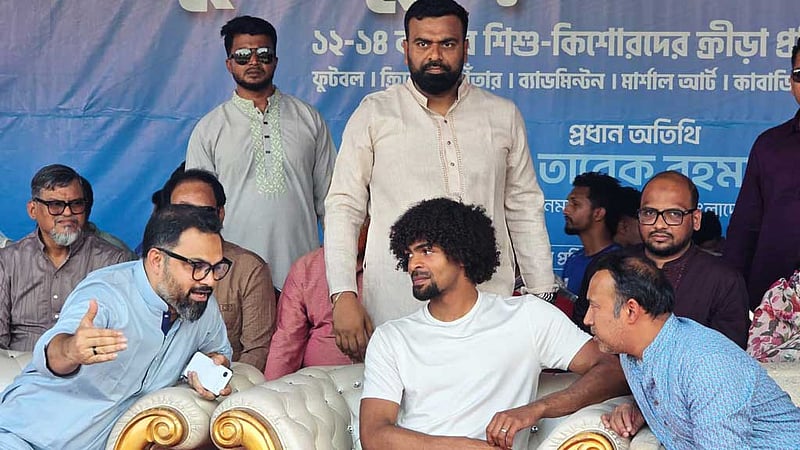 নতুন কুঁড়ি থেকে অনেক বড় তারকা উঠে আসবে, আশাবাদ হামজার