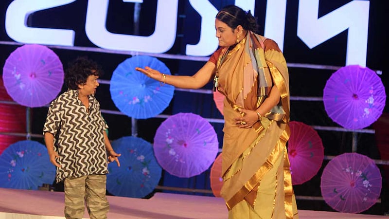 এক দশক আগের ‘ইত্যাদি’ পর্দায়