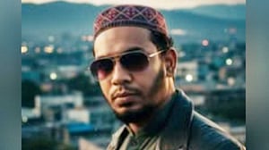 ঝালকাঠিতে ‘অধ্যক্ষের ঘুষিতে’ ভাঙল কম্পিউটার অপারেটরের ২ দাঁত