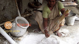 অন্যের ঠোঁট রাঙাতে যাদের হাত পুড়ে যায়