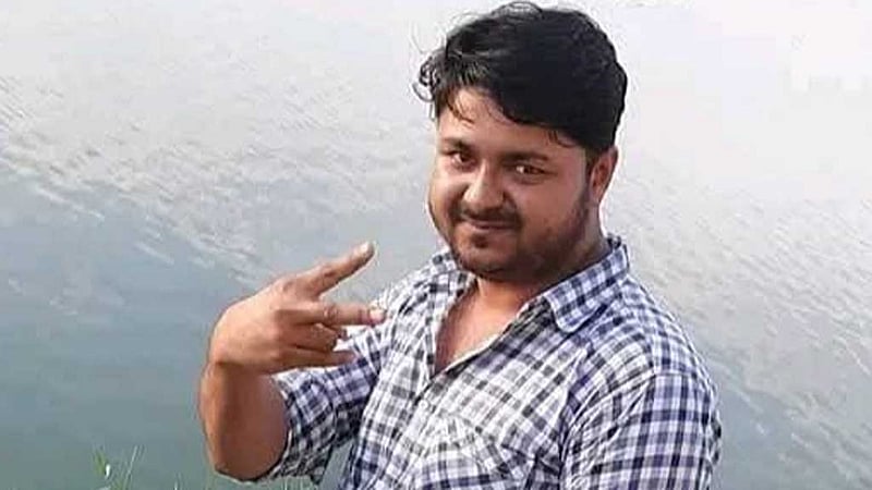 লক্ষ্মীপুরে ফসলি জমিতে পড়েছিল বিদ্যুতের ছেড়া তার, প্রাণ গেল যুবকের