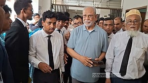 'আদালতে আসতে ভালো লাগে', ক্ষোভ প্রকাশ করে বিচারককে বললেন লতিফ সিদ্দিকী