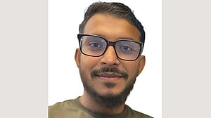 লক্ষ্মীপুরে সন্ত্রাসবিরোধী মামলায় ছাত্রলীগ নেতা গ্রেপ্তার