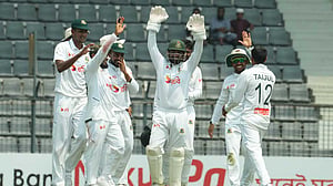 লিটন কি এখন বিশ্বের সেরা কিপার