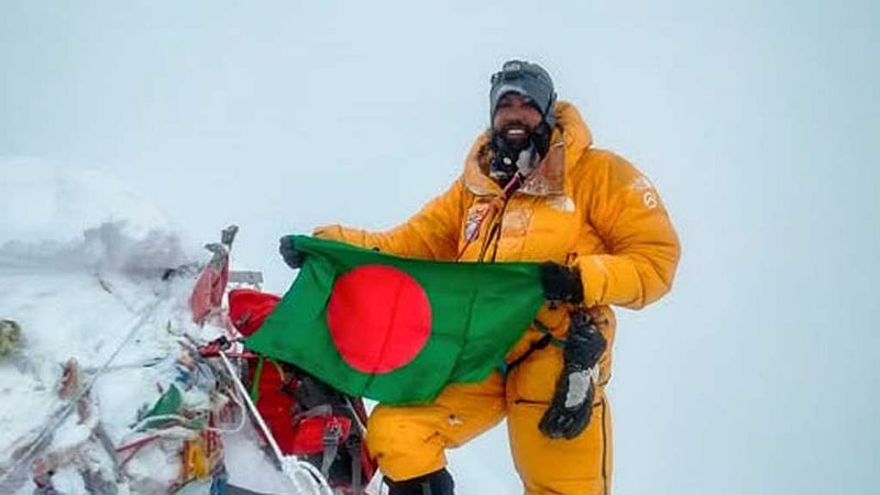 বাবরের সামনে রইল বাকি ৯