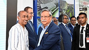 রাষ্ট্রপতির হার্টে ব্লক, পরানো হয়েছে ‘রিং’