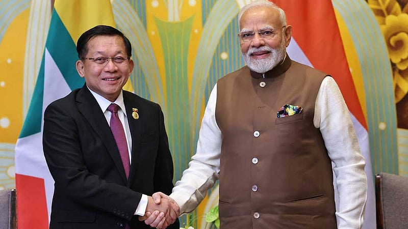 দায়িত্ব নেওয়ার পর প্রথম বিদেশ সফরে ভারত যাচ্ছেন মিয়ানমারের প্রেসিডেন্ট মিন অং হ্লাইং