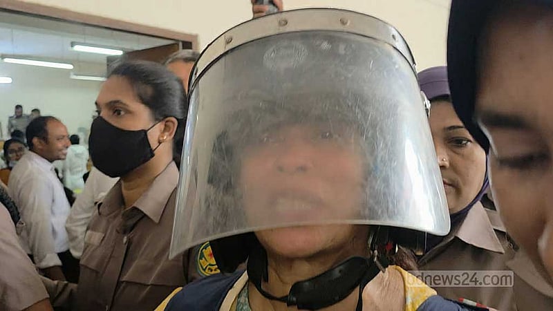 হত্যাচেষ্টার মামলায় গ্রেপ্তার সাবেক এমপি তুহিন, বললেন ‘মরে গেলে জামিন পাব’