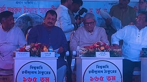 রবীন্দ্রনাথের কৃষি ভাবনা অনুসরণ করছে সরকার: পতিসরে মির্জা ফখরুল