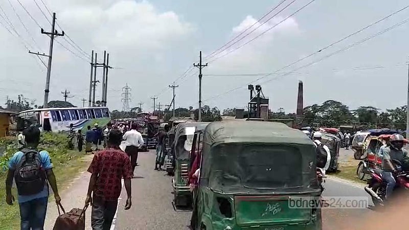 নেত্রকোণায় মা ও দুই মেয়ের পর ইজিবাইক চালকেরও মৃত্যু