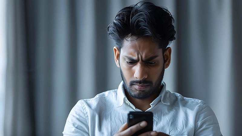 মোবাইল ফোন ‘হ্যাং’ করার যত কারণ