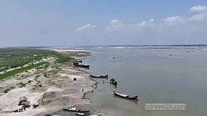 পদ্মা ব্যারেজ প্রকল্প কি কেবল সুফলই আনবে?