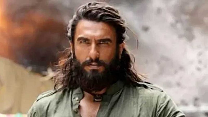 নিষিদ্ধ হলেন রাণবীর, যত কিছু ‘ডন’ ঘিরে