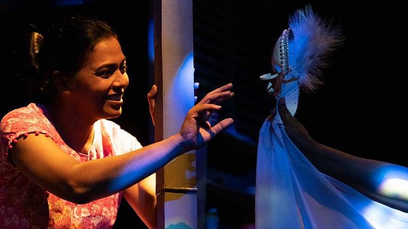 শ্রমজীবী নারীর সংগ্রাম নিয়ে মঞ্চে ‘রাইজ অ্যান্ড শাইন’