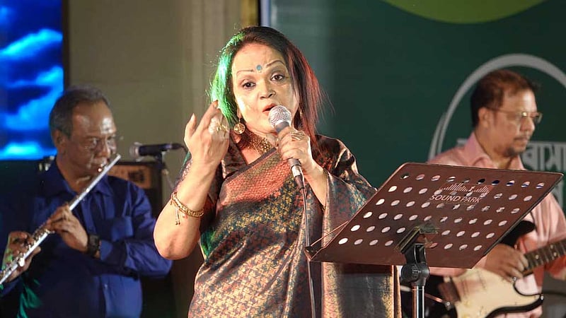 সাবিনা ইয়াসমিনের কণ্ঠে জমজমাট সন্ধ্যা