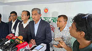 খাল দখল করলে ব্যবস্থা নেওয়া হবে: এ্যানি