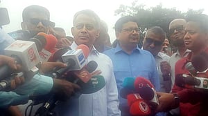 সবকিছু মিলে ঈদযাত্রার ব্যবস্থাপনা ‘ভালো’ হয়েছে, দাবি মন্ত্রীর