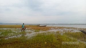 হাওরাঞ্চলের বন্যা ‘উন্নতির দিকে’, এখনো বিপৎসীমার ওপরে ৫ নদীর পানি