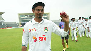 ক্যারিয়ার সেরা র‌্যাঙ্কিংয়ে তাইজুল ও মুশফিক, উন্নতি লিটন ও নাহিদের