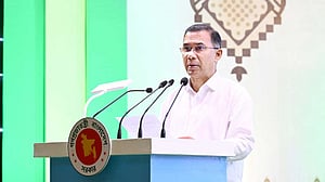 সরকারের প্রতিটি প্রতিশ্রুতি বাস্তবায়নে ভূমিকা রাখুন: ডিসি সম্মেলনে প্রধানমন্ত্রী