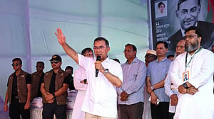 ঢাকাকে পরিচ্ছন্ন রাখতে সচেতন হওয়ার আহ্বান প্রধানমন্ত্রীর