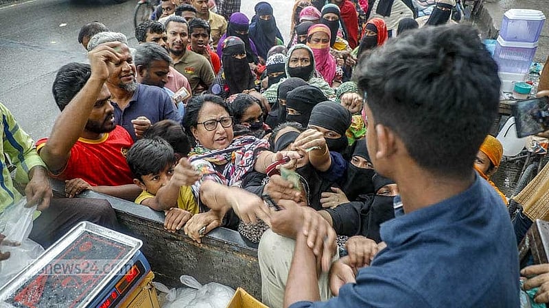 বাজার সিন্ডিকেট ভাঙতে এআই ব্যবহারের পরিকল্পনা করছে সরকার: বাণিজ্যমন্ত্রী