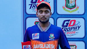 আব্দুল্লাহর সেঞ্চুরি, স্বাধীনের চার উইকেটে ফাইনালে অনুর্ধ্ব-২৩ দল