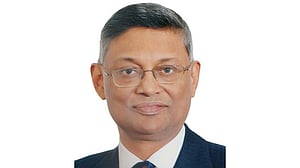 ঢাকা ক্লাবের সভাপতি হলেন আলতামাশ কবির