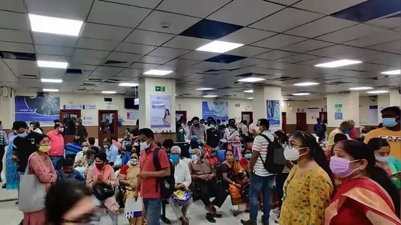 কলকাতায় চিকিৎসা: বাংলাদেশিদের হোটেল জটিলতা কাটাতে হাসপাতালগুলোর উদ্যোগ