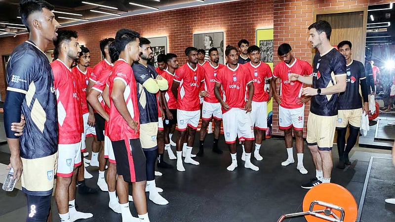 হামজা, শোমিতদের ক্যাম্পে না পাওয়ায় ‘সমস্যা’ দেখছেন না ডুলি