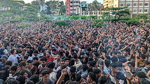 কনসার্ট নিয়ে আপত্তির পরও নবীনবরণে গানে মাতল ব্রাহ্মণবাড়িয়া কলেজ