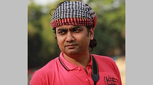 ‘জুলাই আন্দোলন নিয়ে পোস্ট দেওয়ায়’ চবি শিক্ষক বরখাস্ত