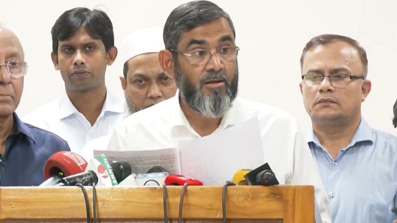 ইউপি নির্বাচন: নির্দলীয় ভোটে দলের সহায়তা চেয়ে মতবিনিময় করবে ইসি