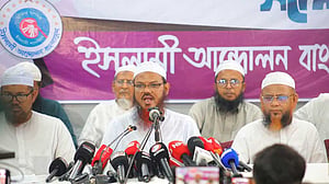 ইসলামী আন্দোলনের অনুষ্ঠানে নারী সাংবাদিকদের ‘পর্দা করে’ আসতে হবে: ফয়জুল করিম