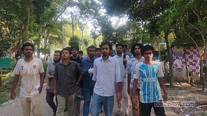 গোপালগঞ্জ বিশ্ববিদ্যালয়ে ছাত্র গণমঞ্চের নেতার ওপর হামলার প্রতিবাদে বিক্ষোভ