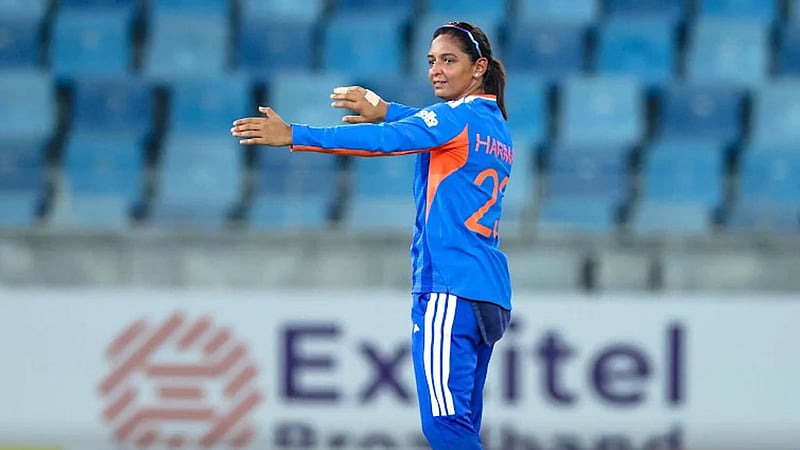 ‘১৫০’ ছুঁয়ে হারমানপ্রিতের অনন্য কীর্তি