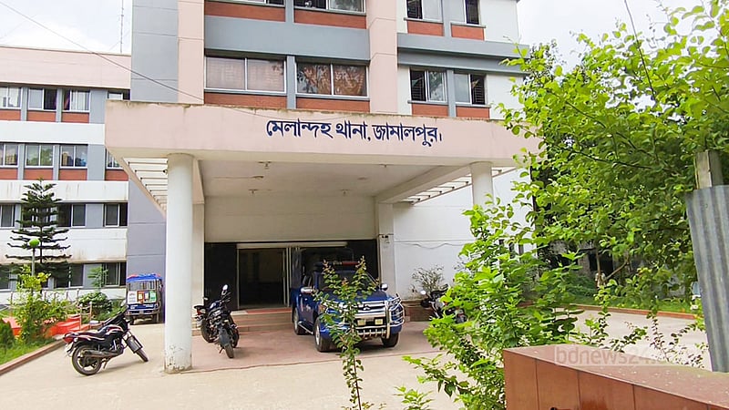 জামালপুরে আসামি ধরতে গিয়ে হামলার শিকার পুলিশ, এসআইসহ আহত ৪