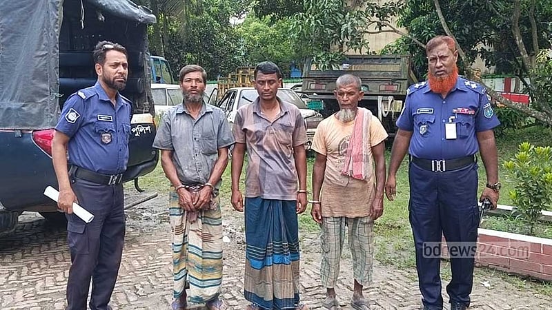 জয়পুরহাটে সরকারি গাছ কাটায় ৩ জনকে জেল-জরিমানা
