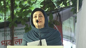 জিয়াকে নিয়ে স্বরচিত কবিতা শোনালেন জুবাইদা