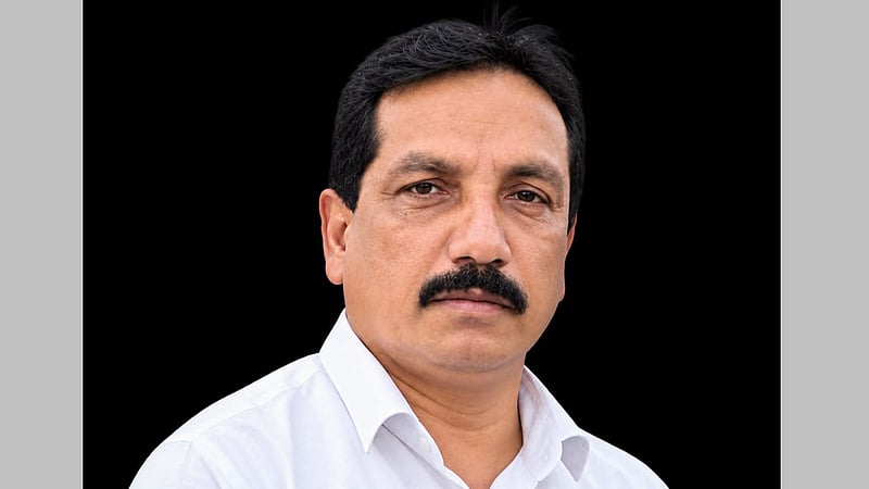 কিশোরগঞ্জে সড়ক দুর্ঘটনায় গাজীপুরের আইনজীবী নিহত, আহত ৫