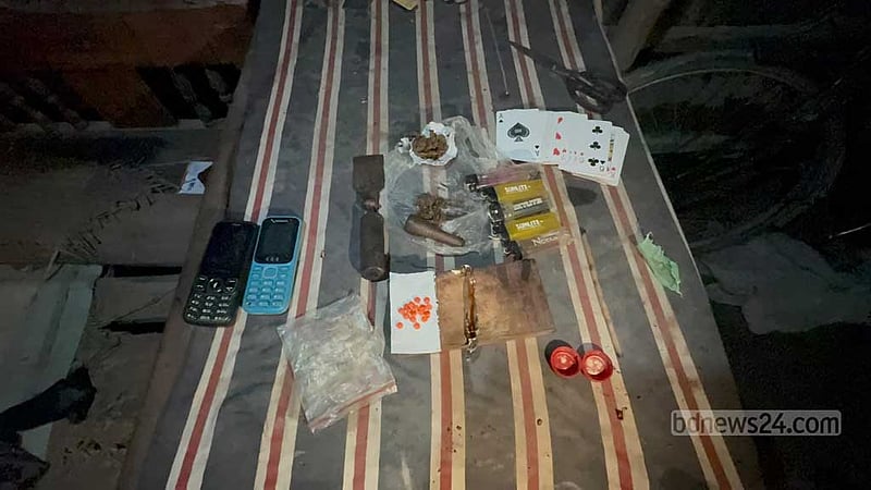 কুড়িগ্রামে ইয়াবা-গাঁজাসহ ২ ‘মাদক কারবারি’ গ্রেপ্তার