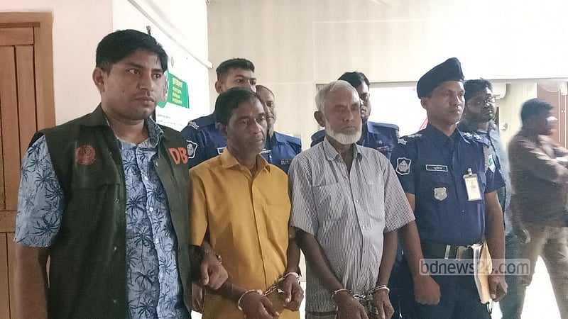 মাগুরায় অবৈধ সার মজুতের অভিযোগে ২ ব্যক্তি গ্রেপ্তার