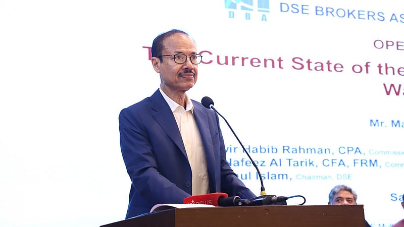 ৩ মাসে বাজারে হস্তক্ষেপ করা হয়নি, আগামীতেও হবে না: বিএসইসি চেয়ারম্যান