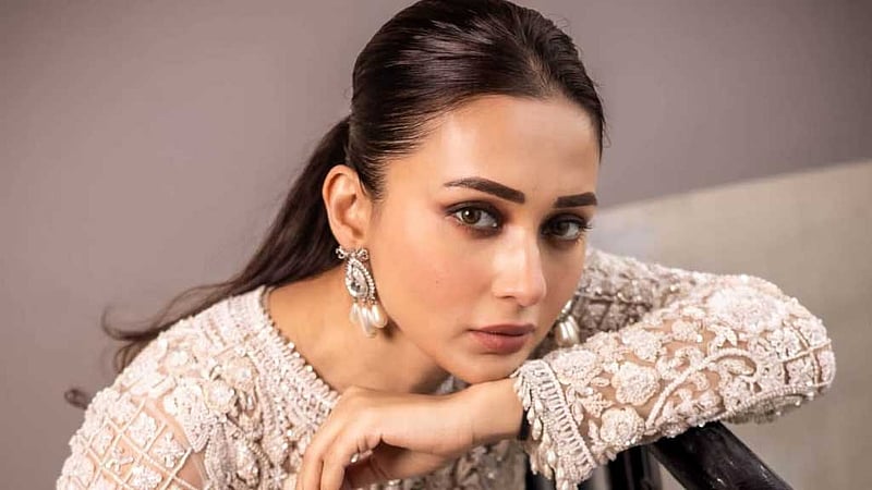 ডিসেম্বরেই মিমি চক্রবর্তীর বিয়ে?