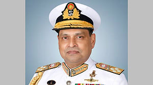 সৌদি সফরে নৌবাহিনী প্রধান